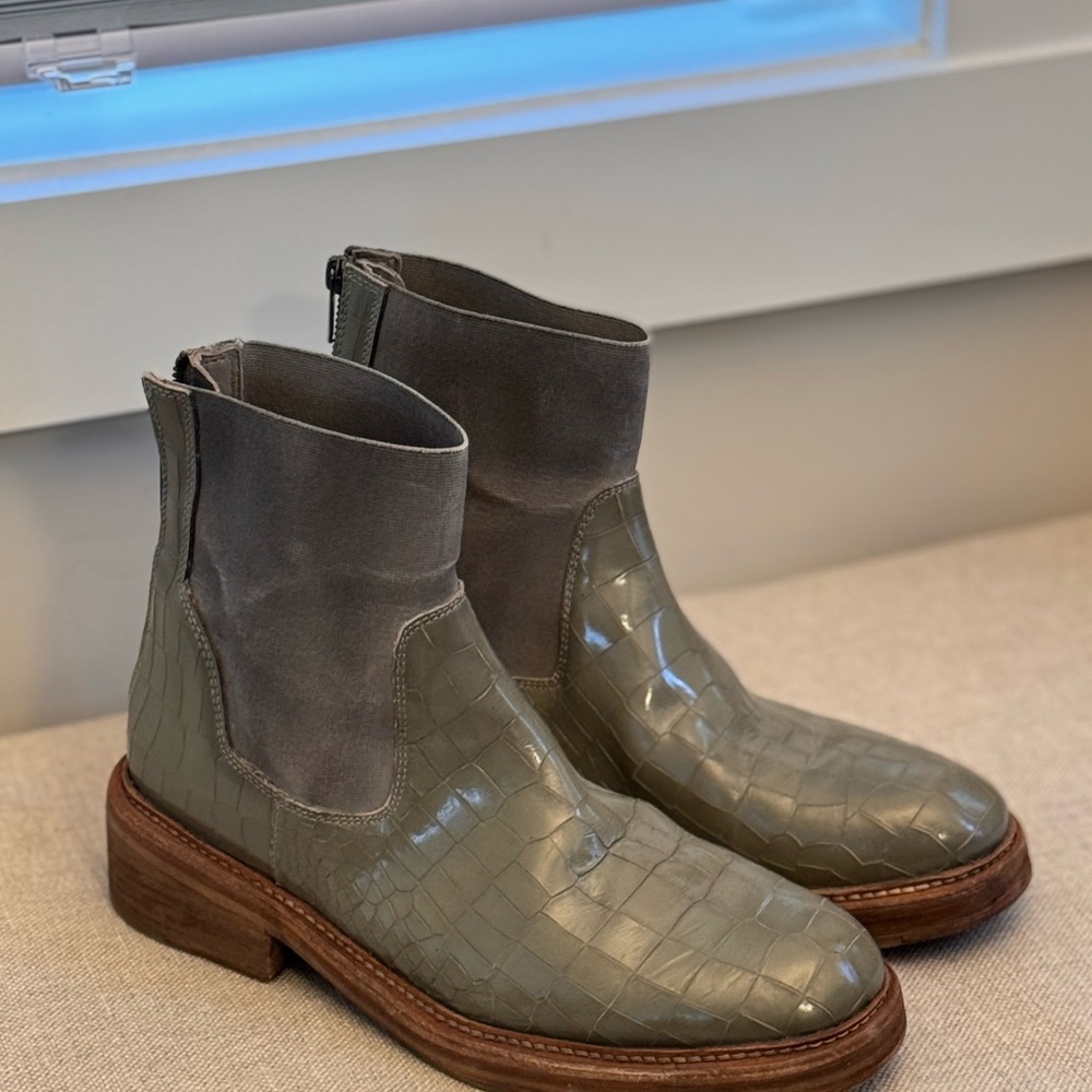 Free People Gray Croc-Embossed Ankle Boots